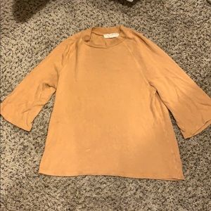 3/4 sleeve urban outfitters top